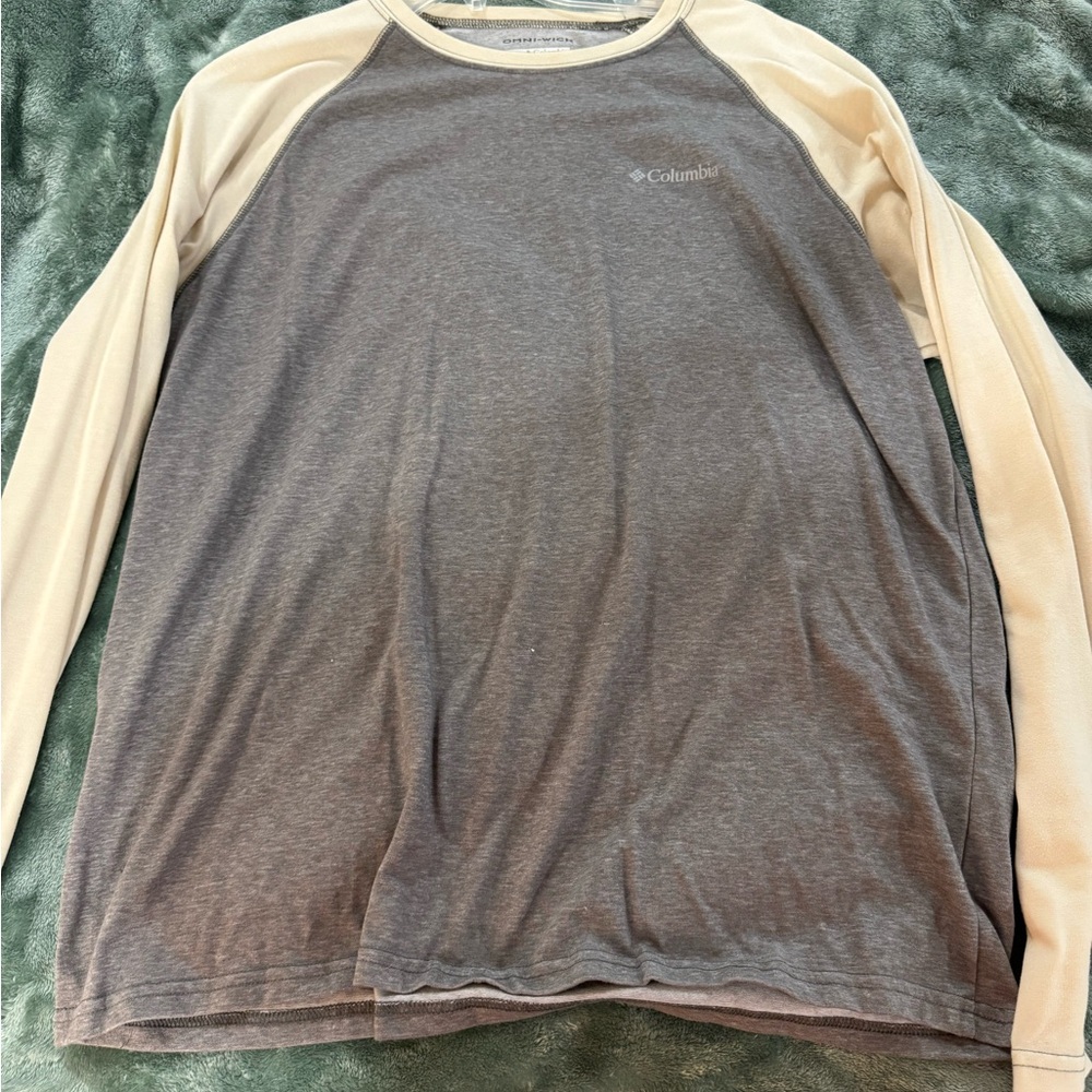 Columbia Men's Two-Tone Long Sleeve Shirt